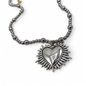 Collar de la reina de corazones Collar de la reina de corazones