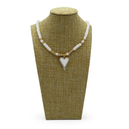 Collar de corazón de jade